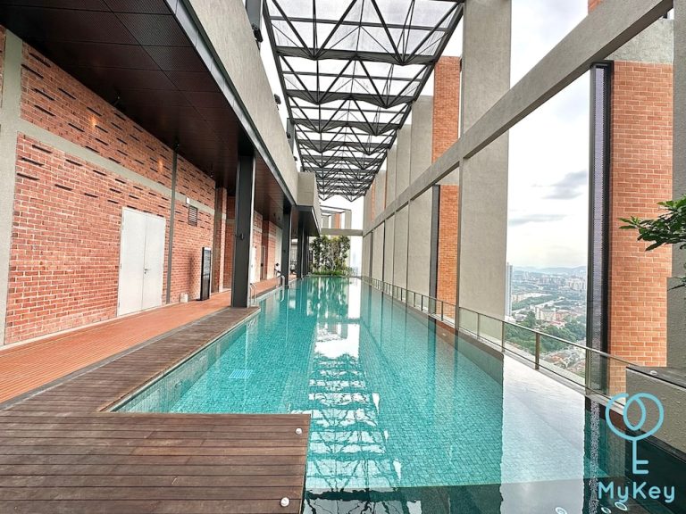 Around Mana Mana — Tower E Sky Pool