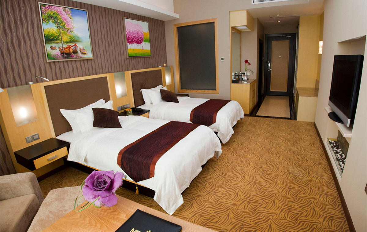 Meritz Hotel — Twin Room