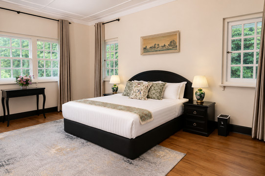 Rasah's Golfers Cottage — King Room