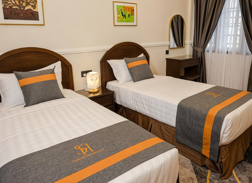 Spring Hill Resort — Twin Room